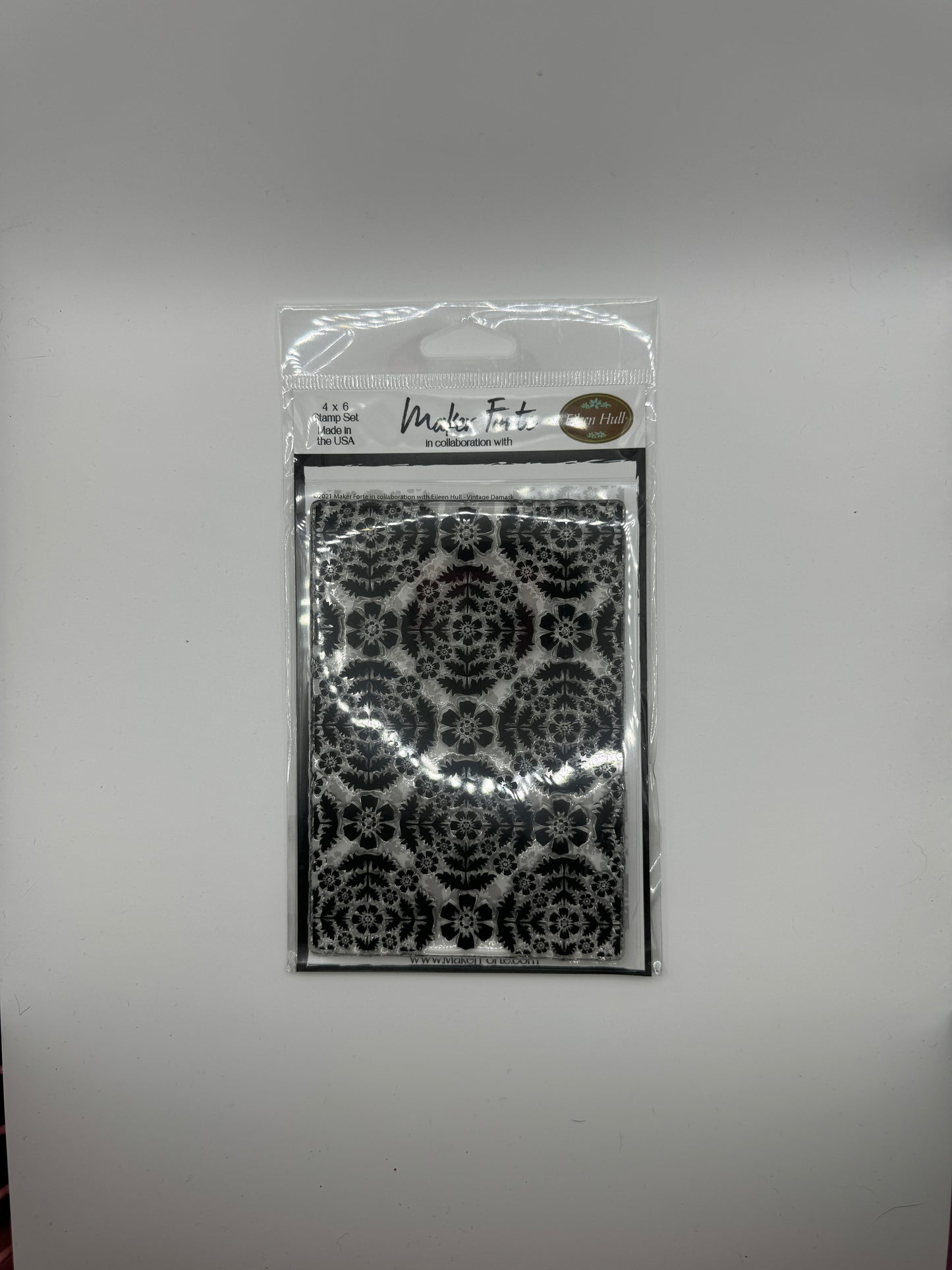 Vintage Damask Background Stamp Set 4x6 – Elegant Floral Pattern Photopolymer Stamp | Made in USA