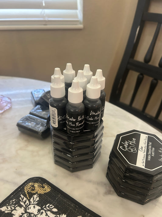 Remarkable black Reinker