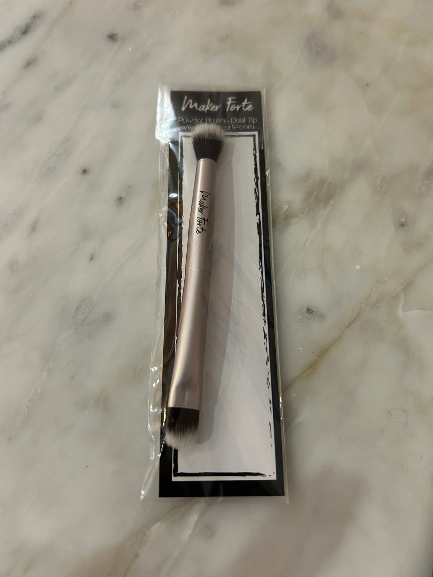 Powder Brush Dual Tip